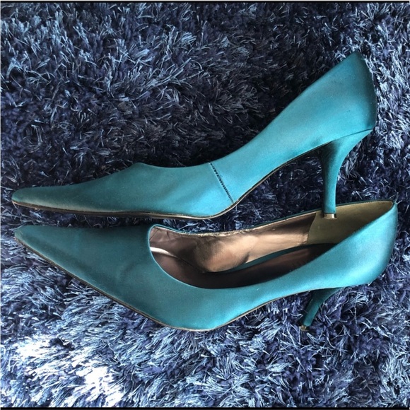 Nine West Teal color Shoes &Purse Set - Picture 3 of 12